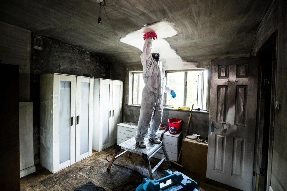 Soot cleanup after fire damage